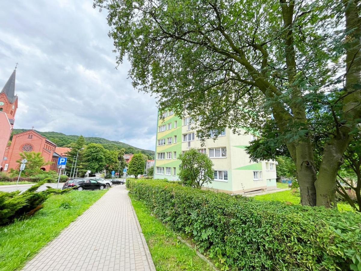 Apartament Parkowy Wałbrzych Dış mekan fotoğraf